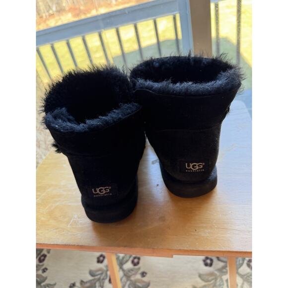 UGG Womens Mini Bailey Button II Black Winter Boots Comfy warm Sz-9 - Picture 4 of 9